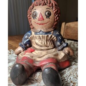 1974 Raggedy Ann figurine